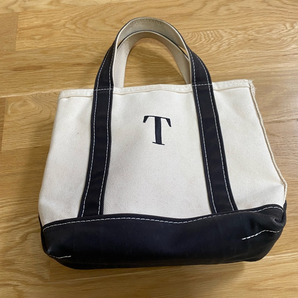 L.L.Bean Iconic Boat Tote with Black Detail and Monogram. Small, short handle.